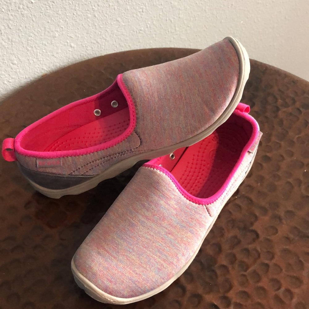 Crocs - Picture 4 of 11